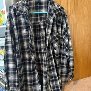 Wild Fable Black and White Plaid Shirt